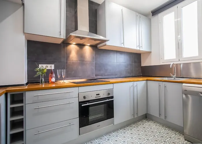 Tendency Miro 6 Apartment