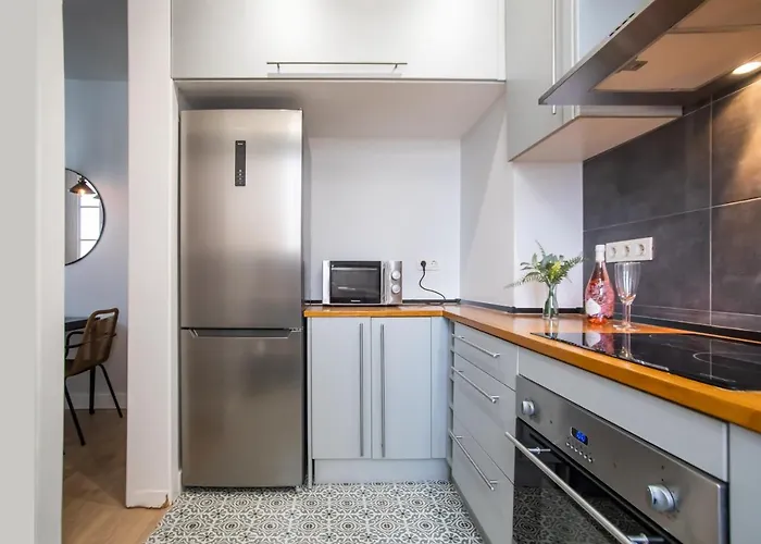 Apartment Tendency Miro 6 Barcelona