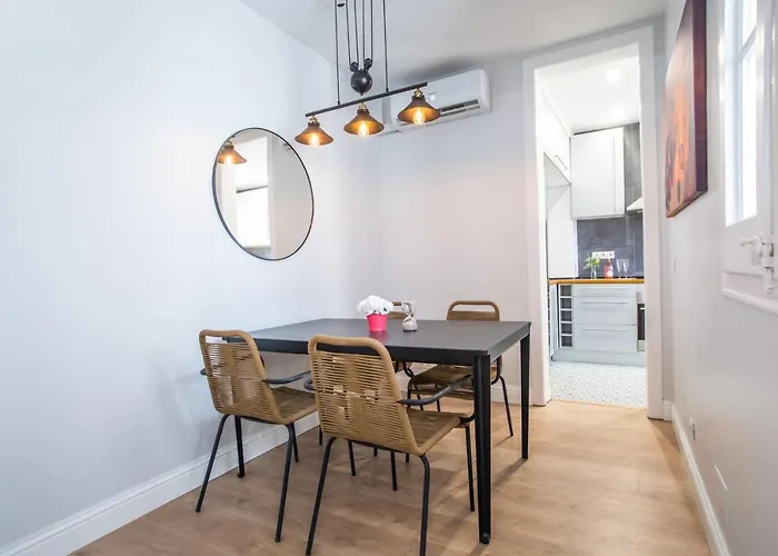 Tendency Miro 6 Apartment Barcelona
